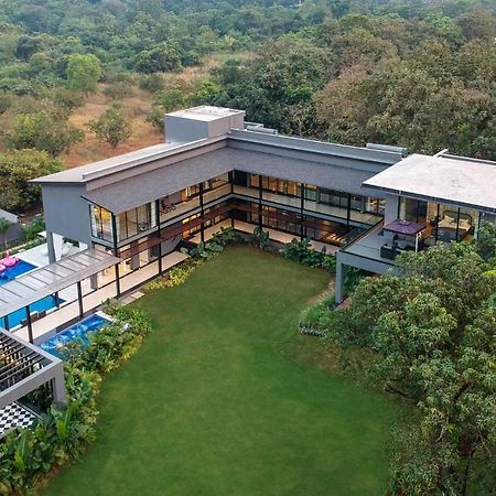 Stayvista At The Charcoal Villa Luxury Collection Алібаґ Екстер'єр фото
